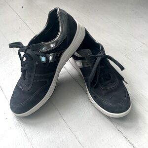 Mephisto suede sneakers 8.5